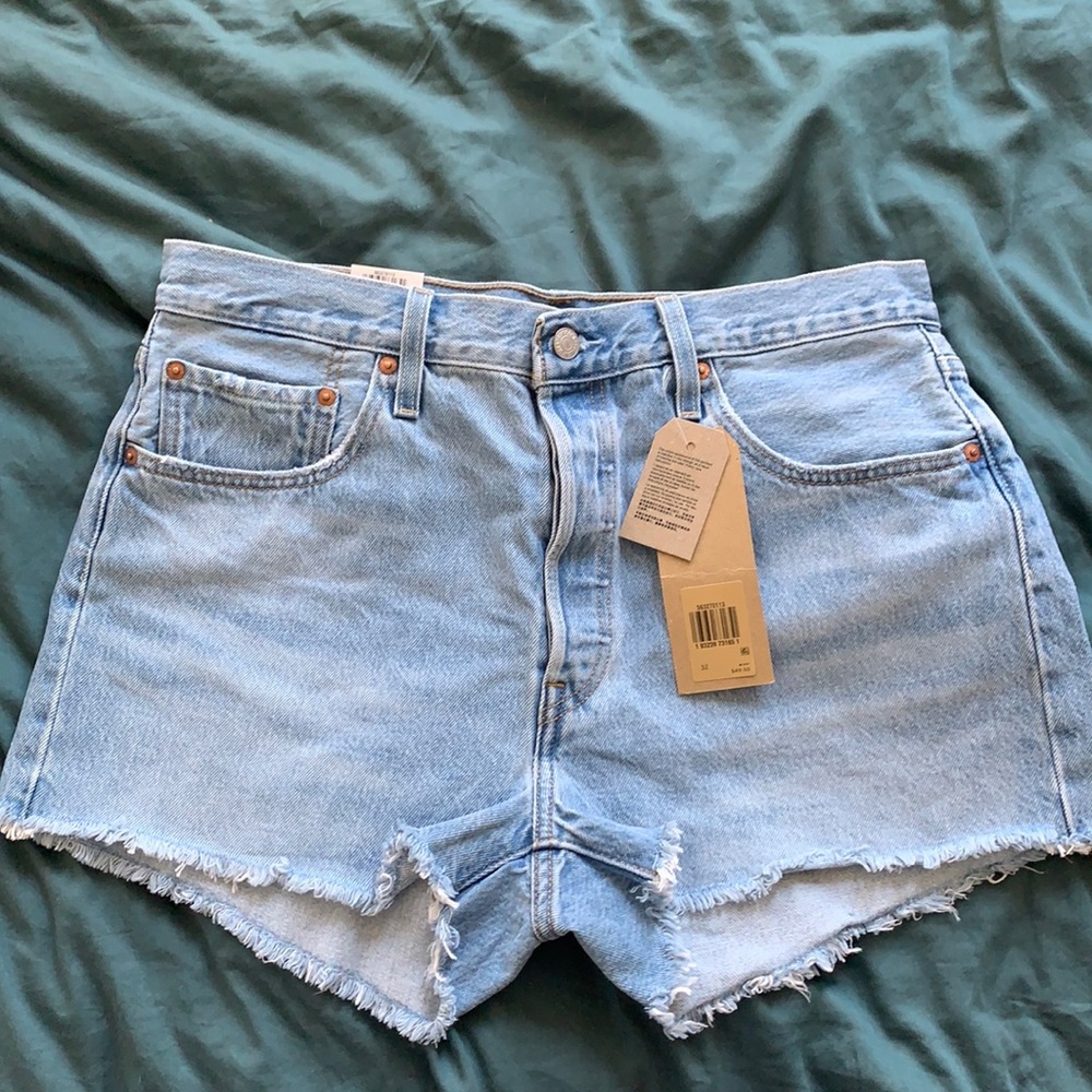 Levi’s high rise 501 shorts